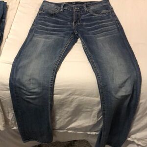 BKE mens jeans Aiden model size 30x34. Slim fit boot cut excellent condition